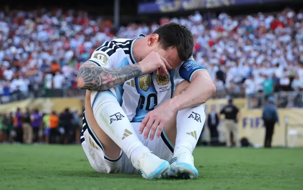 Messi, il post dopo le lacrime: "Delusione immensa, però tanto orgoglio". Ma sul futuro... - La Gazzetta dello Sport