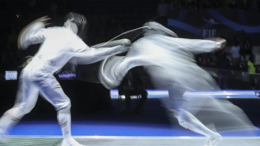 Davide Di Veroli d'argento nella spada ai Mondiali di Scherma di Hong Kong - Corriere della Sera